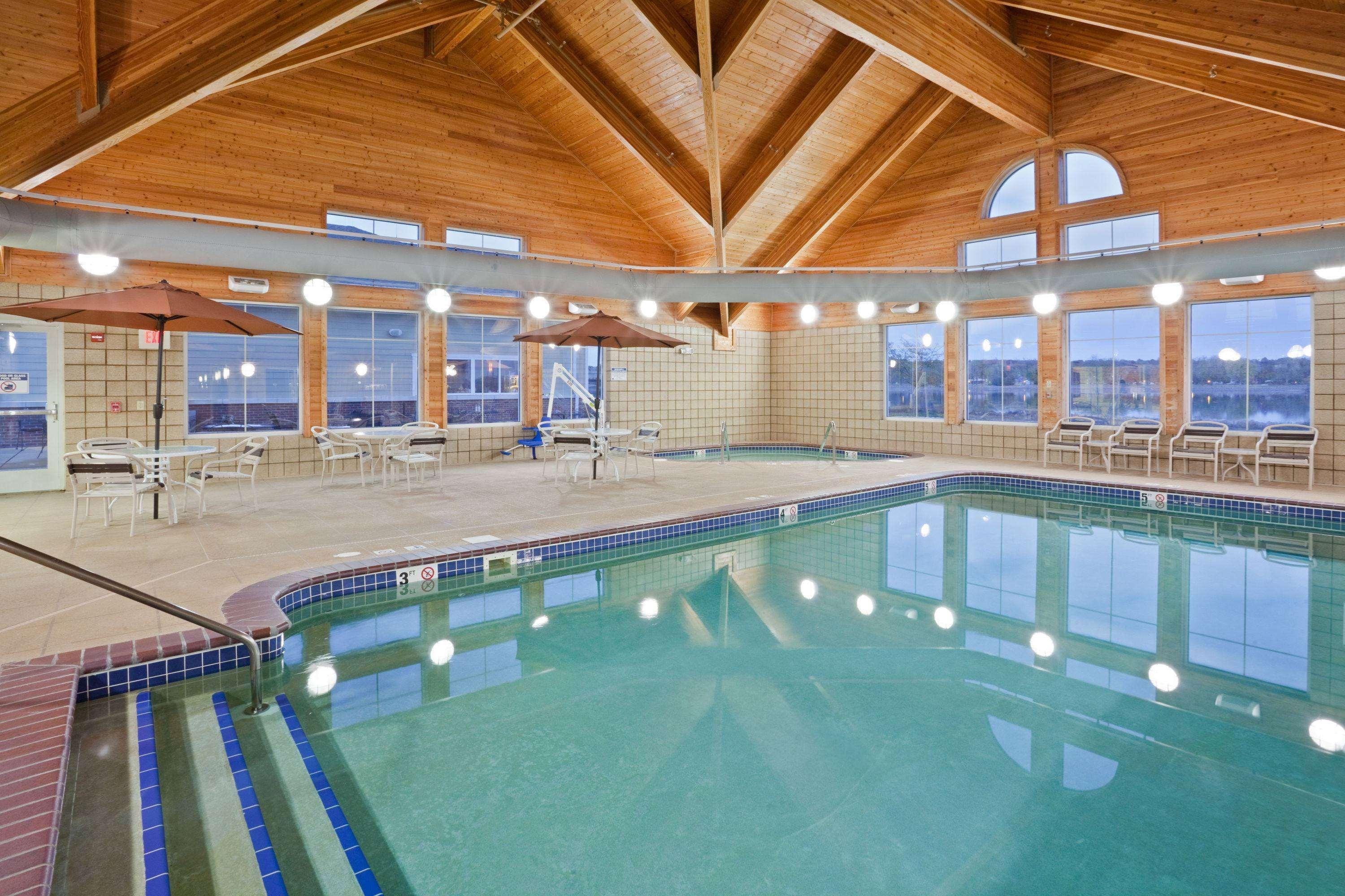 Americinn By Wyndham Fort Pierre Conference Center Extérieur photo