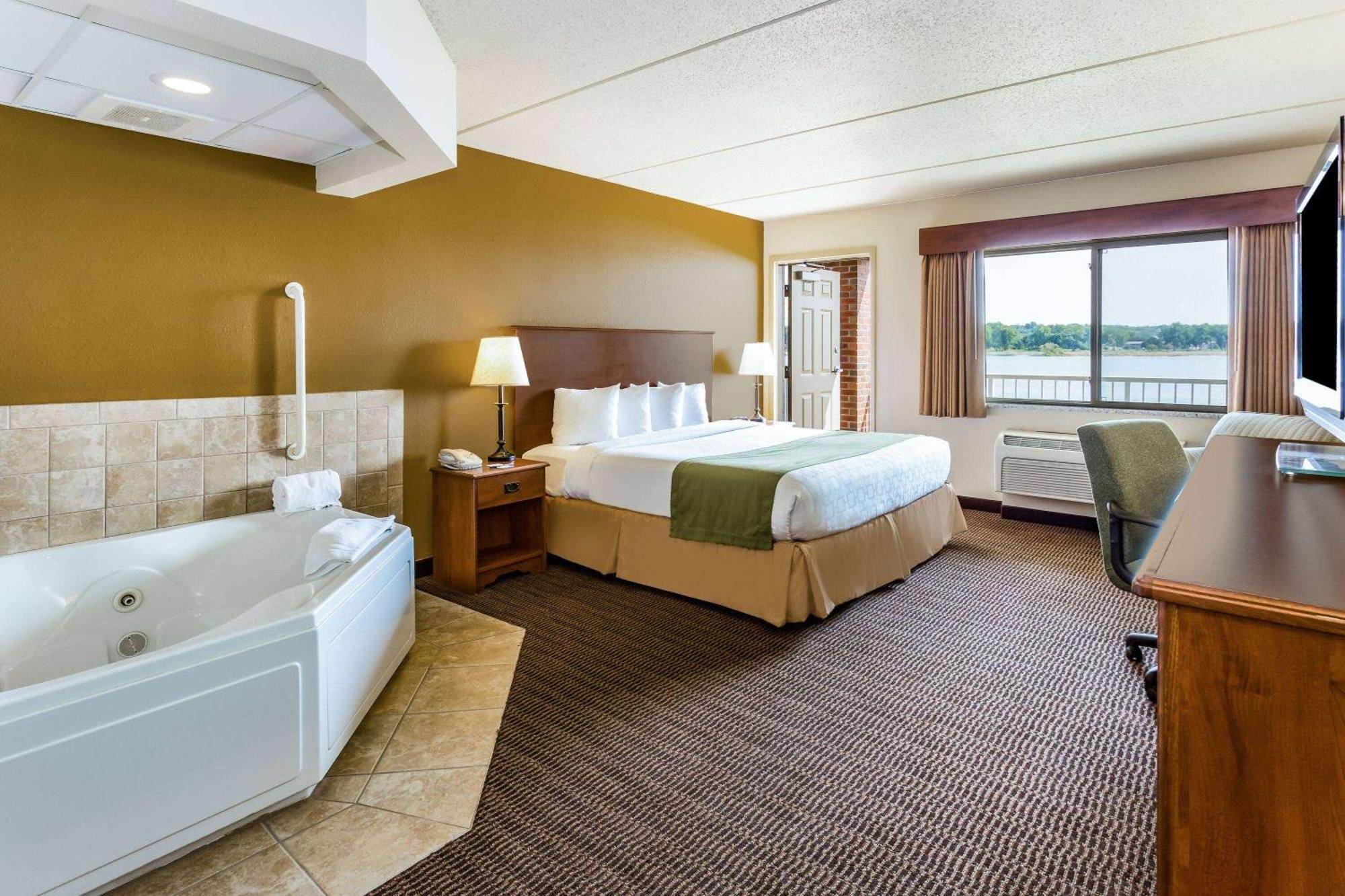 Americinn By Wyndham Fort Pierre Conference Center Extérieur photo